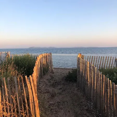 1 Duplex Face A La Mer * Hyeres